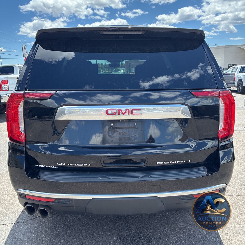 2023 GMC Yukon Denali