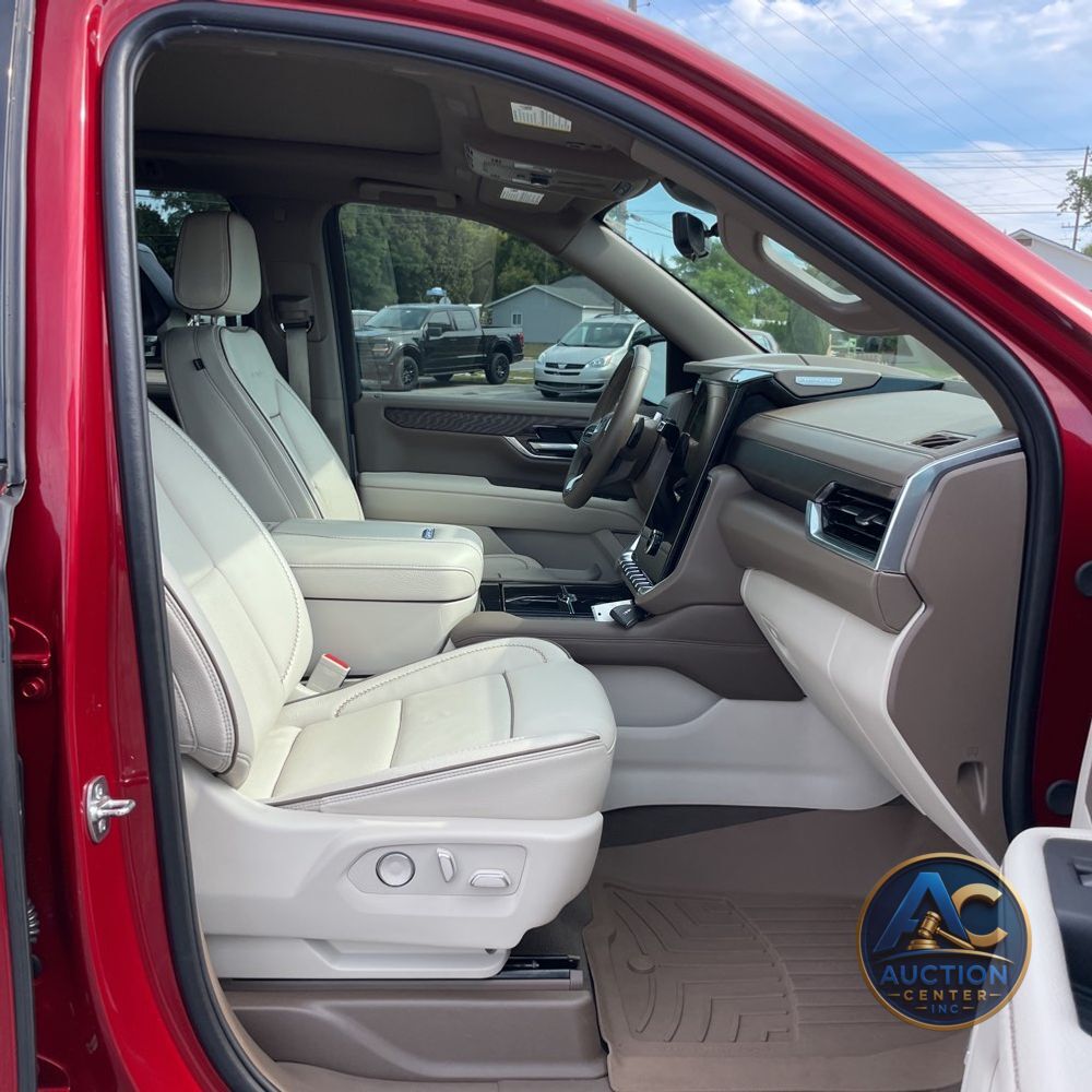 2025 GMC Yukon Denali