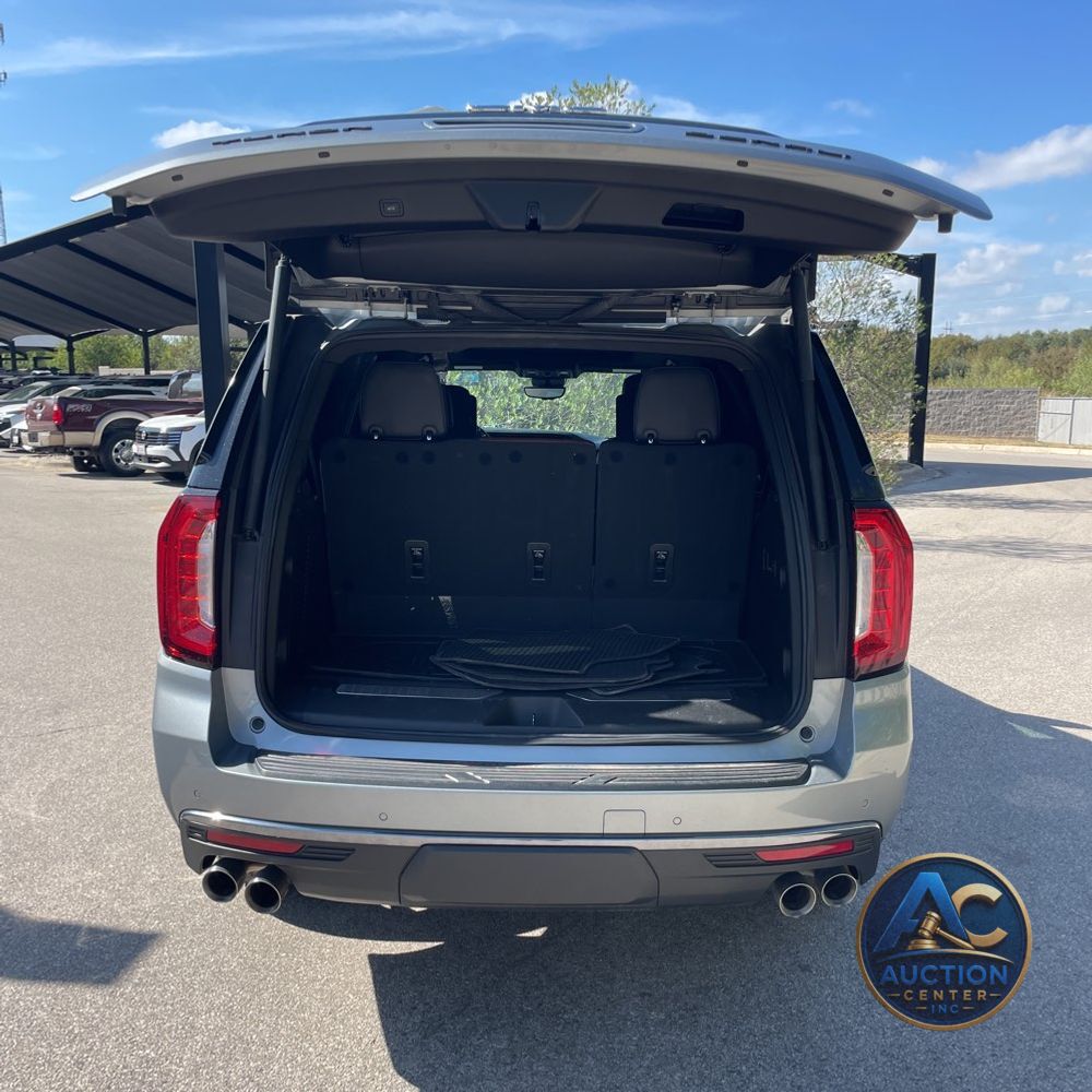 2023 GMC Yukon Denali Ultimate