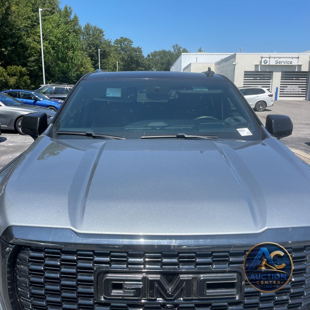 2024 GMC Yukon Denali Ultimate