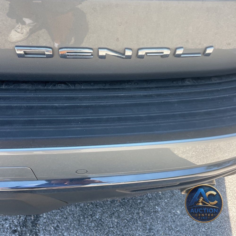 2024 GMC Yukon Denali Ultimate