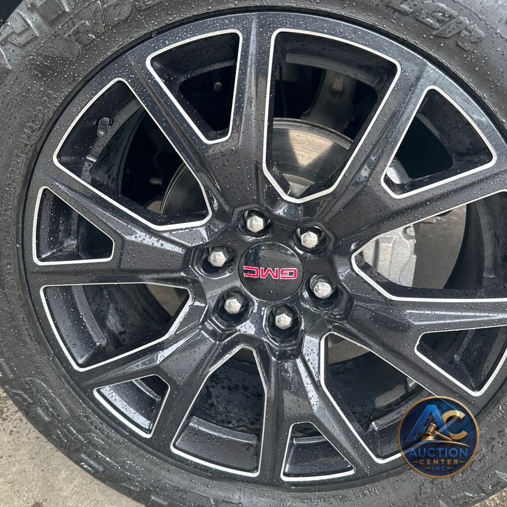 2024 GMC Yukon Denali Ultimate