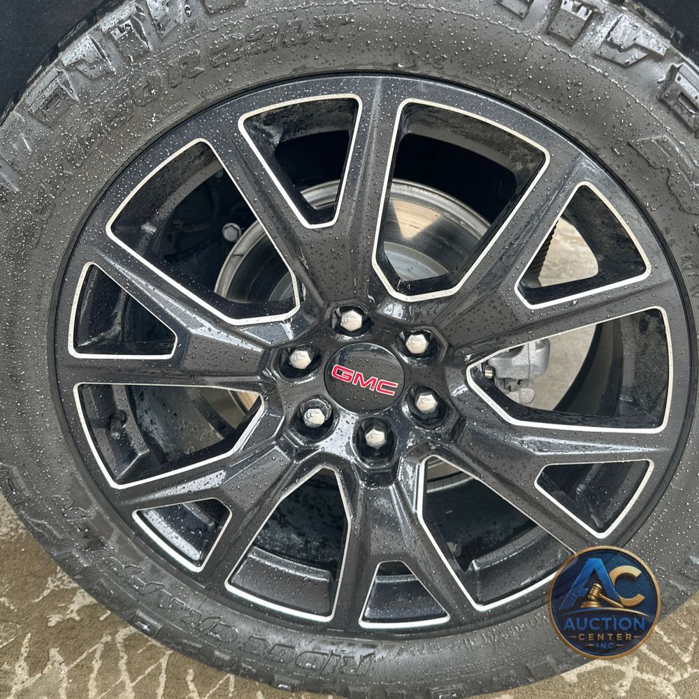 2024 GMC Yukon Denali Ultimate