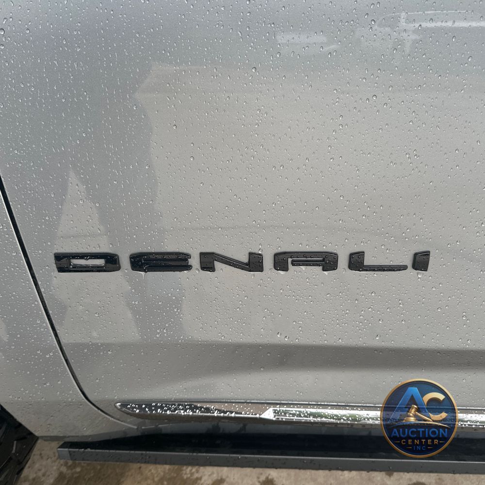 2024 GMC Yukon Denali Ultimate