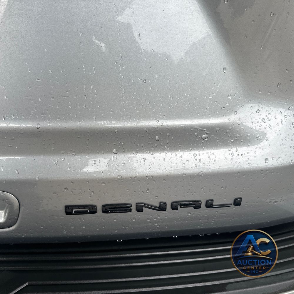 2024 GMC Yukon Denali Ultimate
