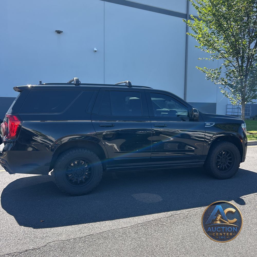 2023 GMC Yukon Denali Ultimate