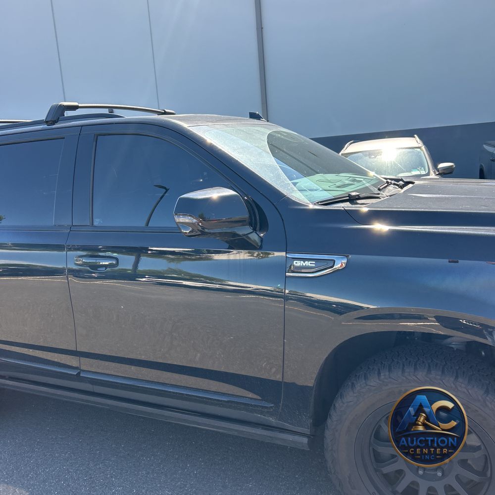 2023 GMC Yukon Denali Ultimate