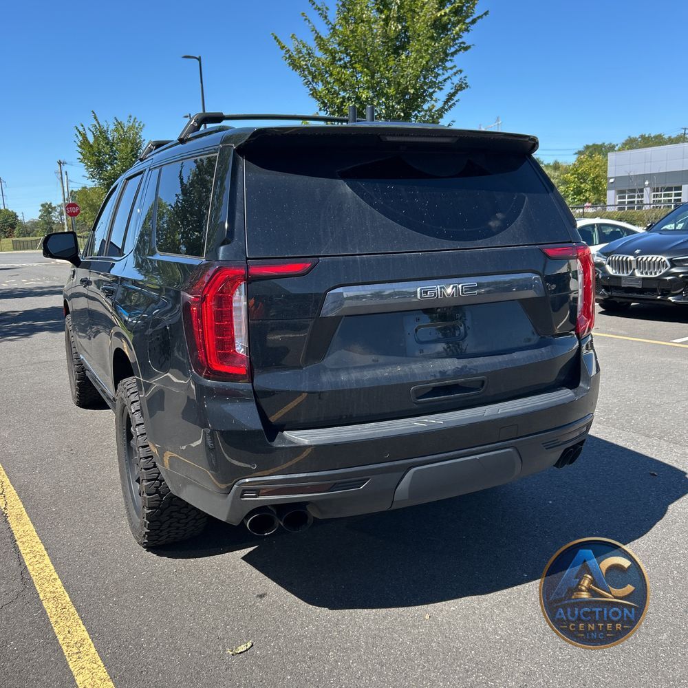 2023 GMC Yukon Denali Ultimate