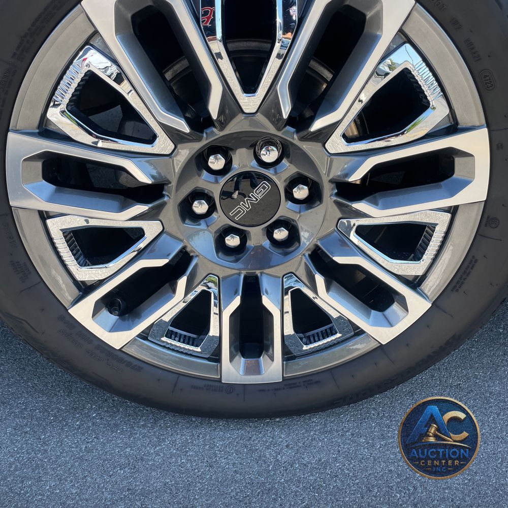 2024 GMC Yukon Denali Ultimate
