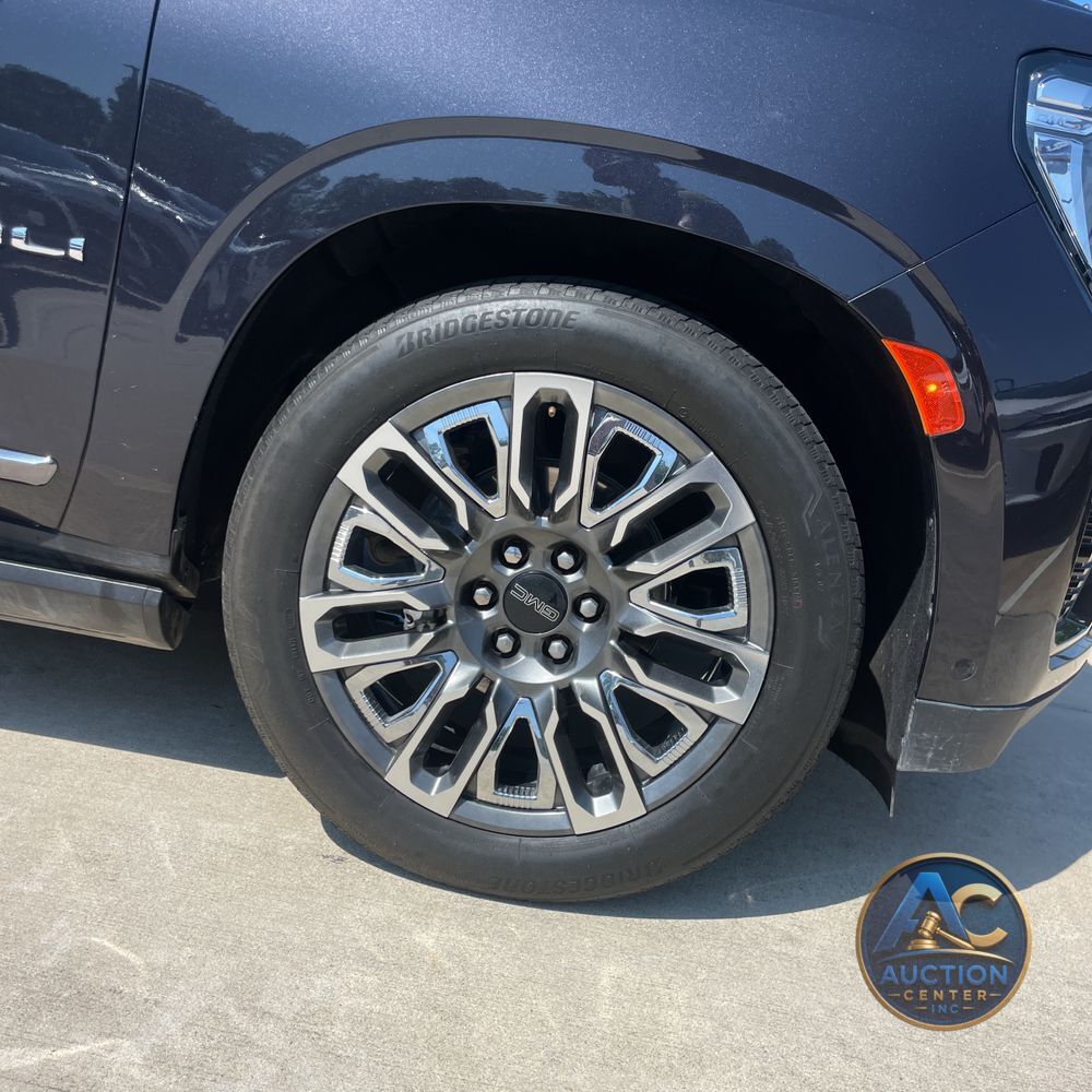 2023 GMC Yukon Denali Ultimate