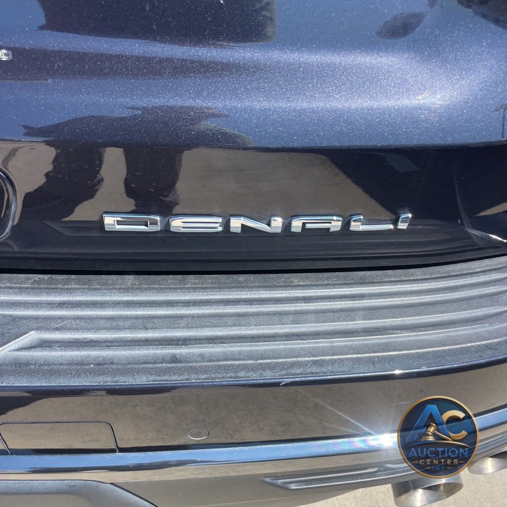 2023 GMC Yukon Denali Ultimate