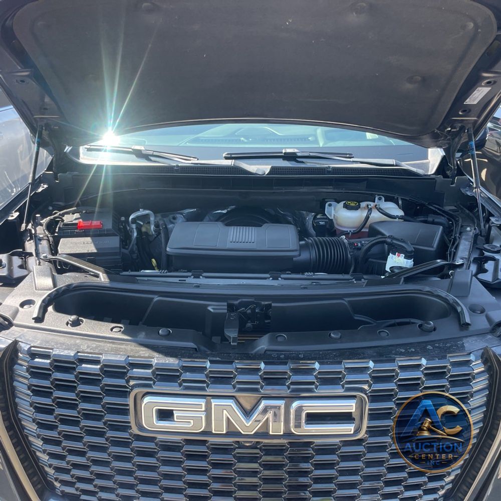 2023 GMC Yukon Denali Ultimate