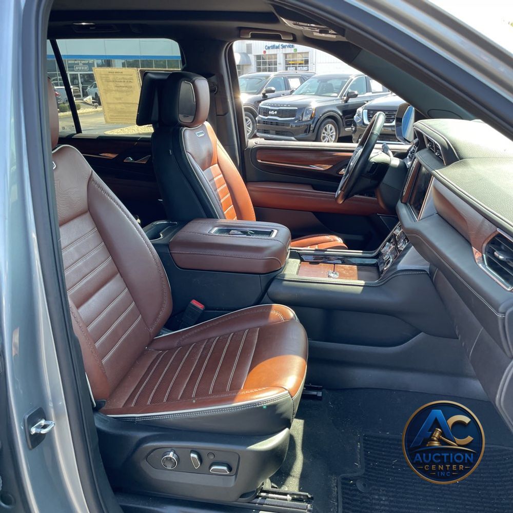 2023 GMC Yukon Denali Ultimate