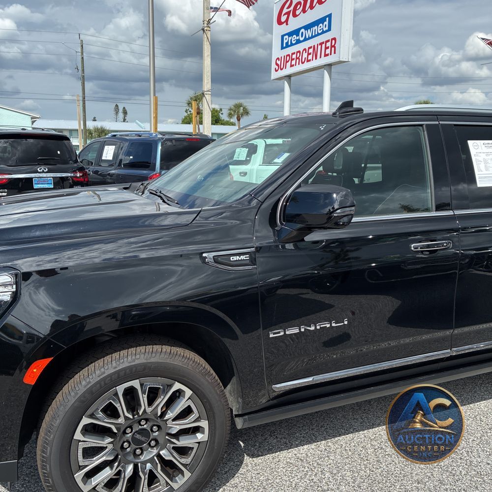 2023 GMC Yukon Denali Ultimate