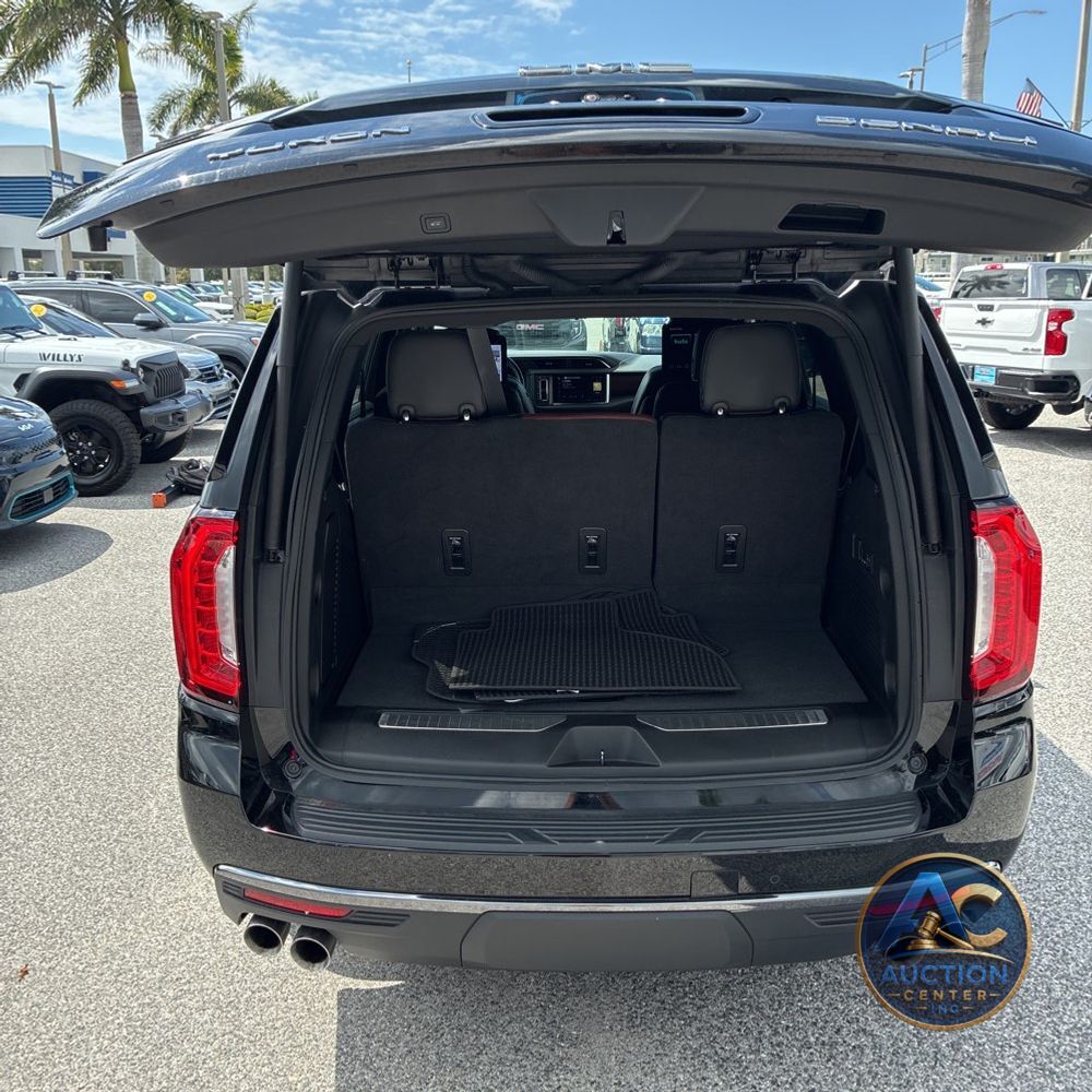 2023 GMC Yukon Denali Ultimate