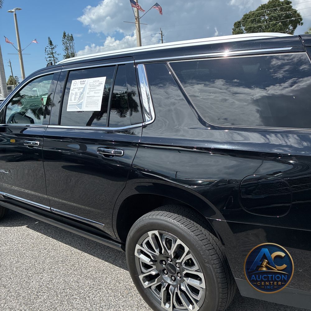 2023 GMC Yukon Denali Ultimate
