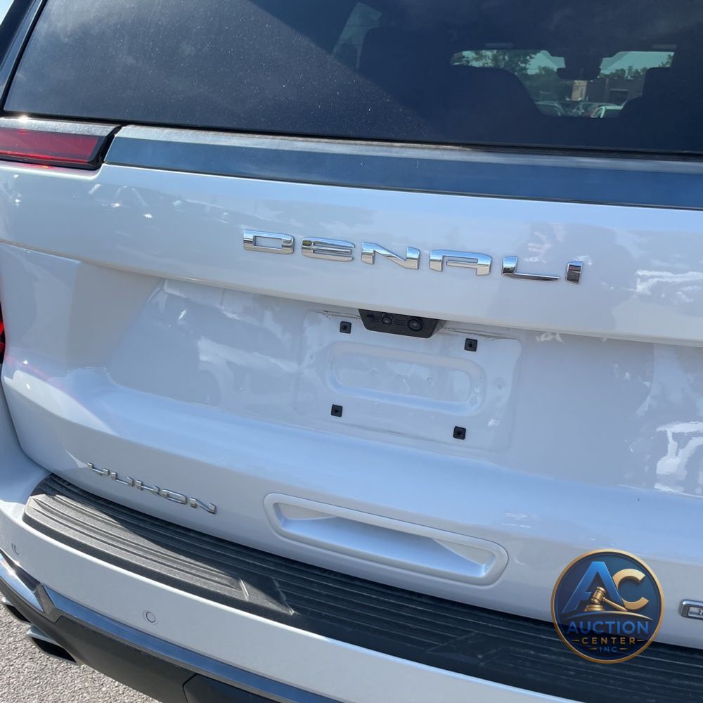2025 GMC Yukon Denali Ultimate