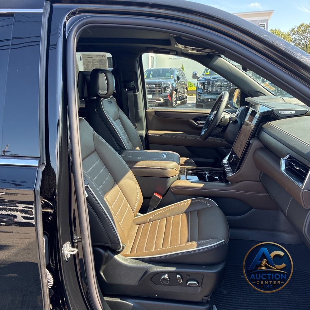 2025 GMC Yukon Denali Ultimate