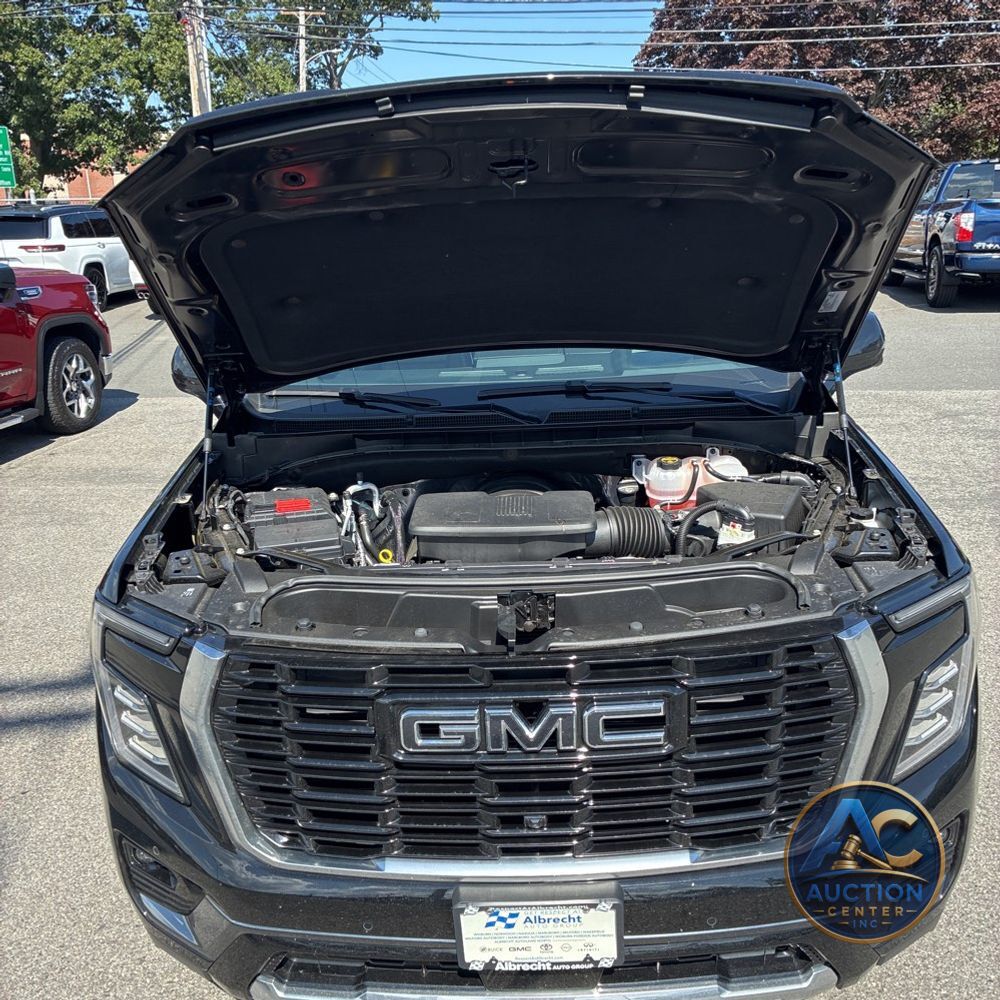 2025 GMC Yukon Denali Ultimate