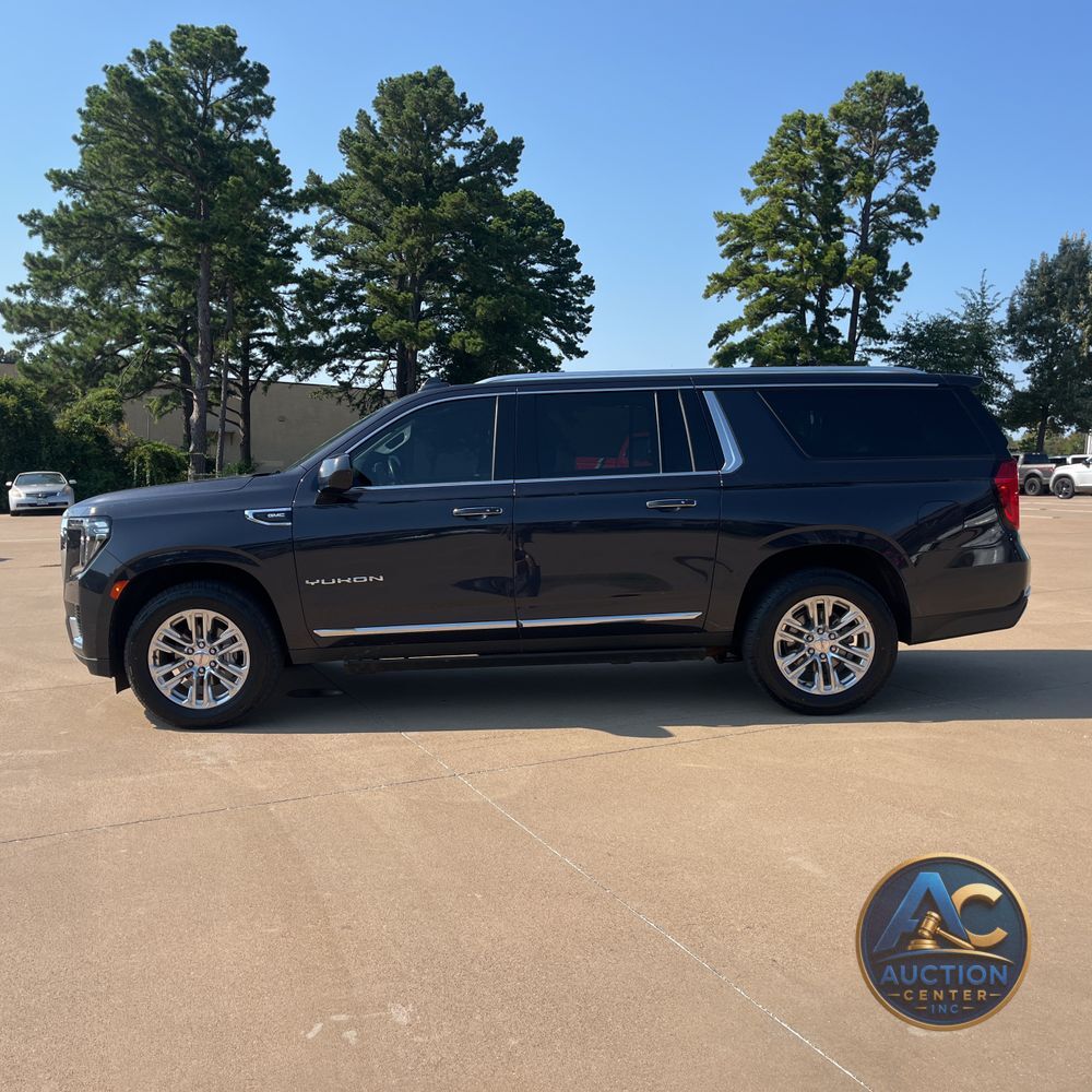 2023 GMC Yukon XL SLT