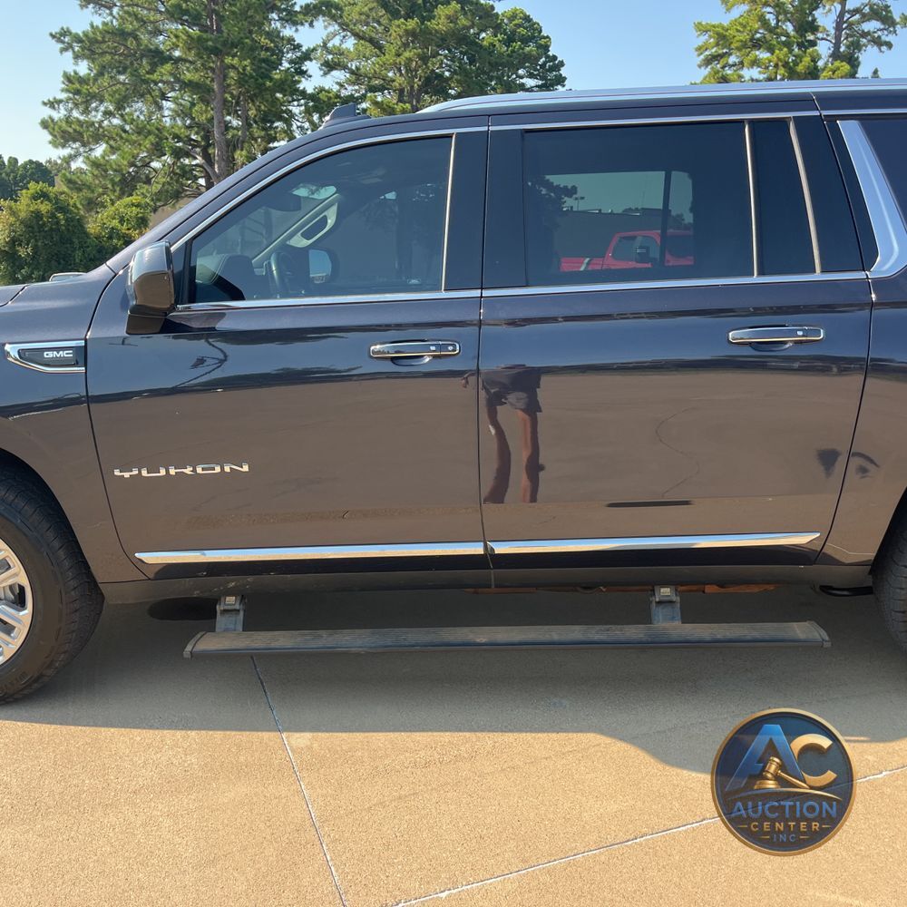 2023 GMC Yukon XL SLT