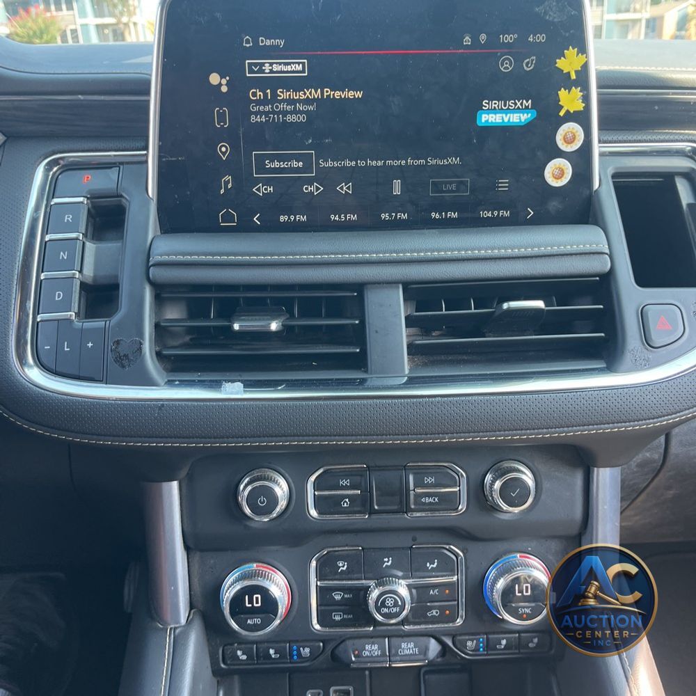 2023 GMC Yukon XL SLT