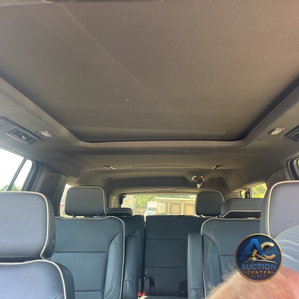 2023 GMC Yukon XL SLT