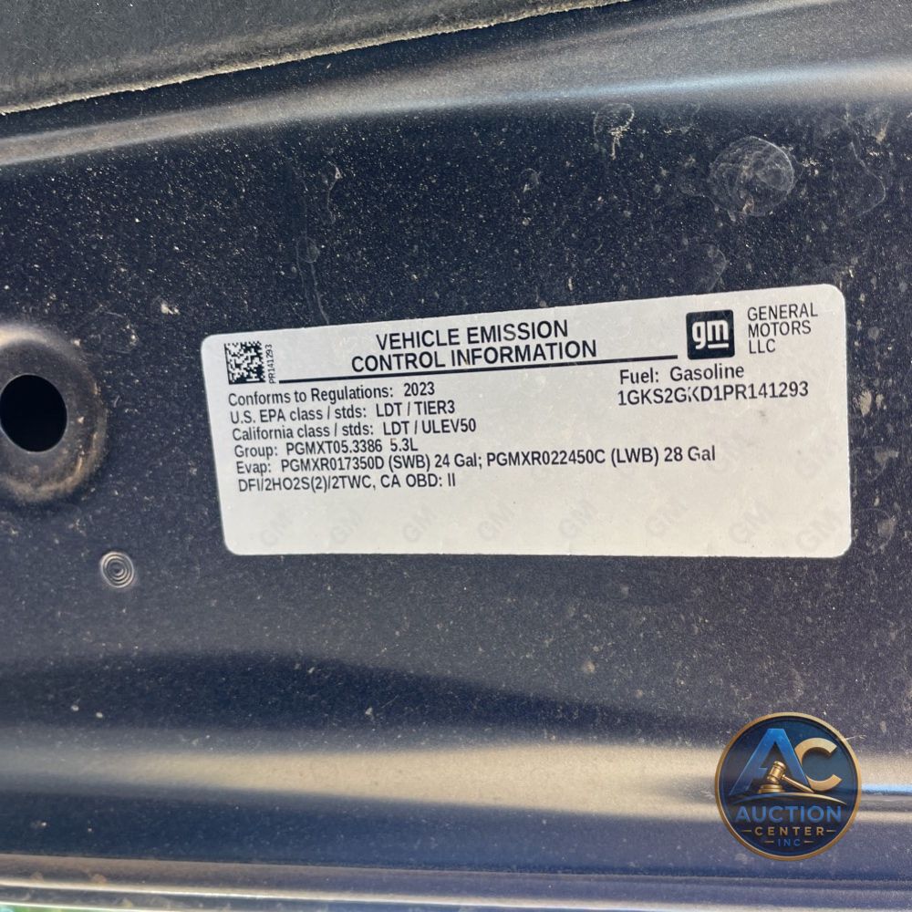 2023 GMC Yukon XL SLT