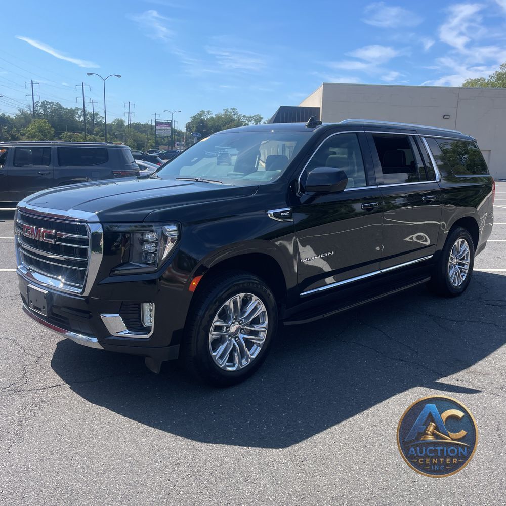 2023 GMC Yukon XL SLT