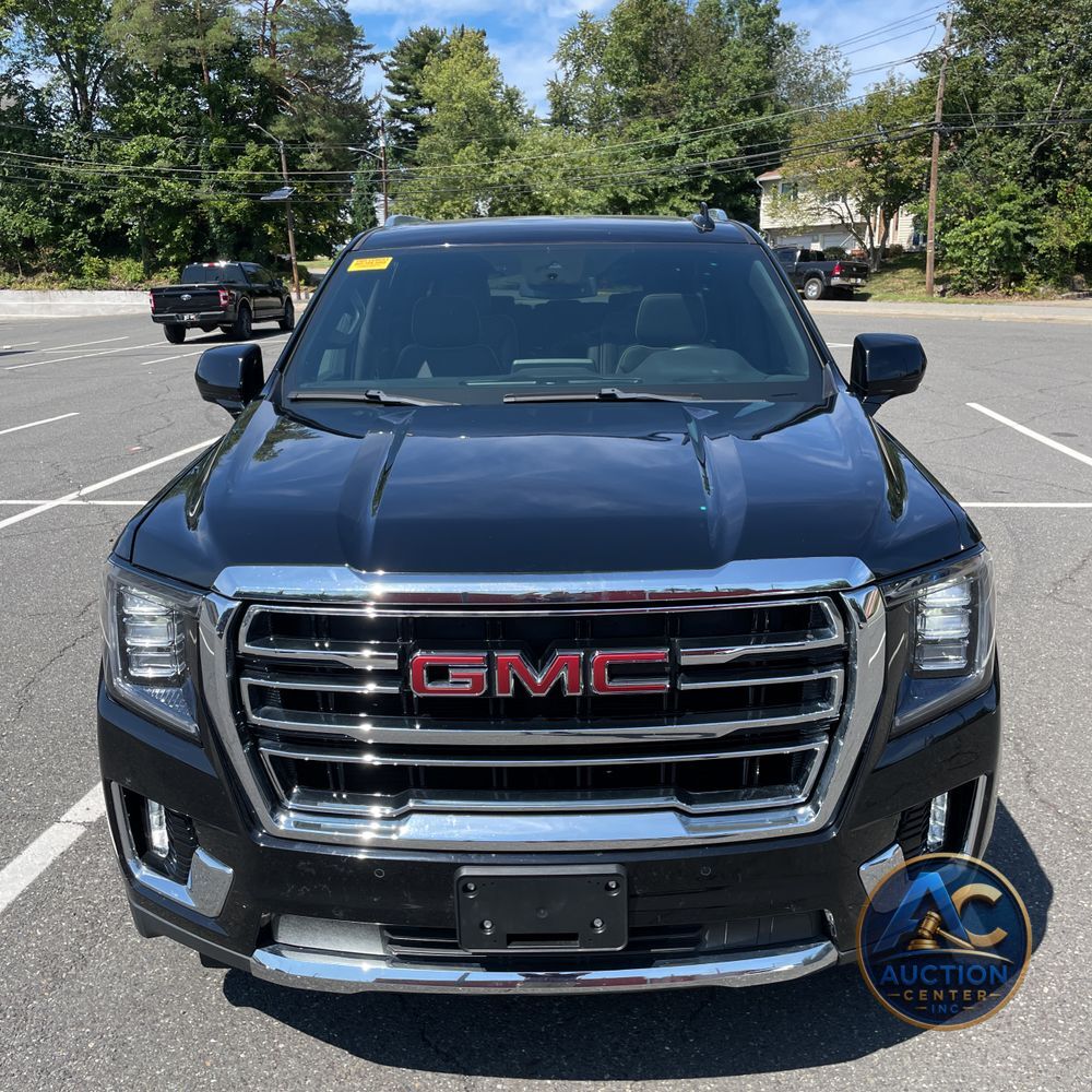 2023 GMC Yukon XL SLT