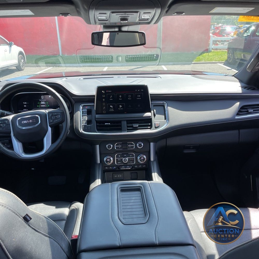 2023 GMC Yukon XL SLT