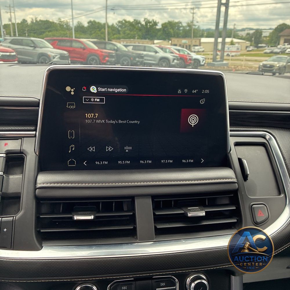 2023 GMC Yukon XL SLT