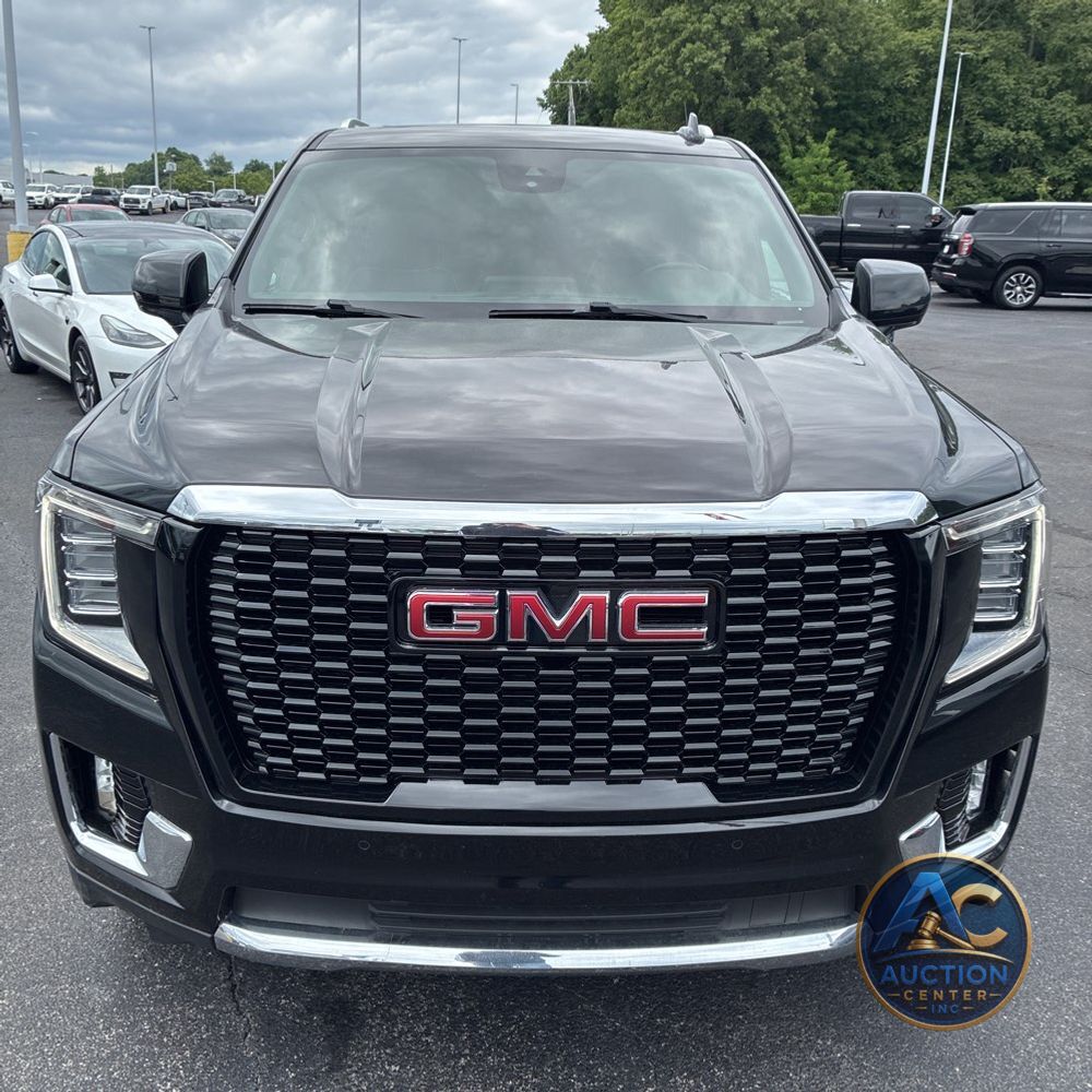 2023 GMC Yukon XL SLT