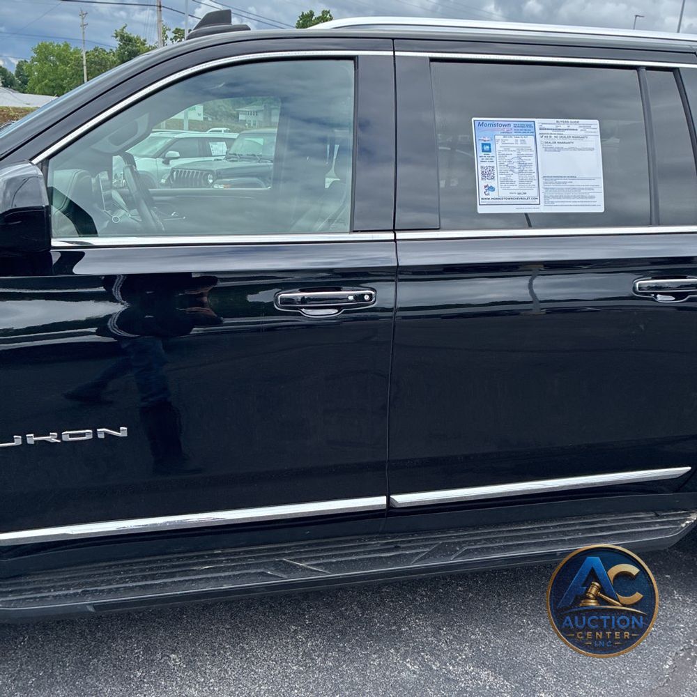 2023 GMC Yukon XL SLT