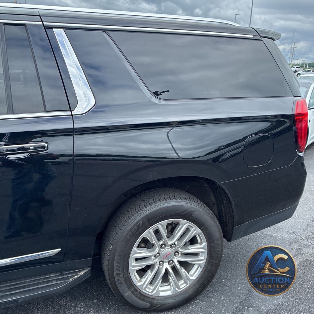 2023 GMC Yukon XL SLT