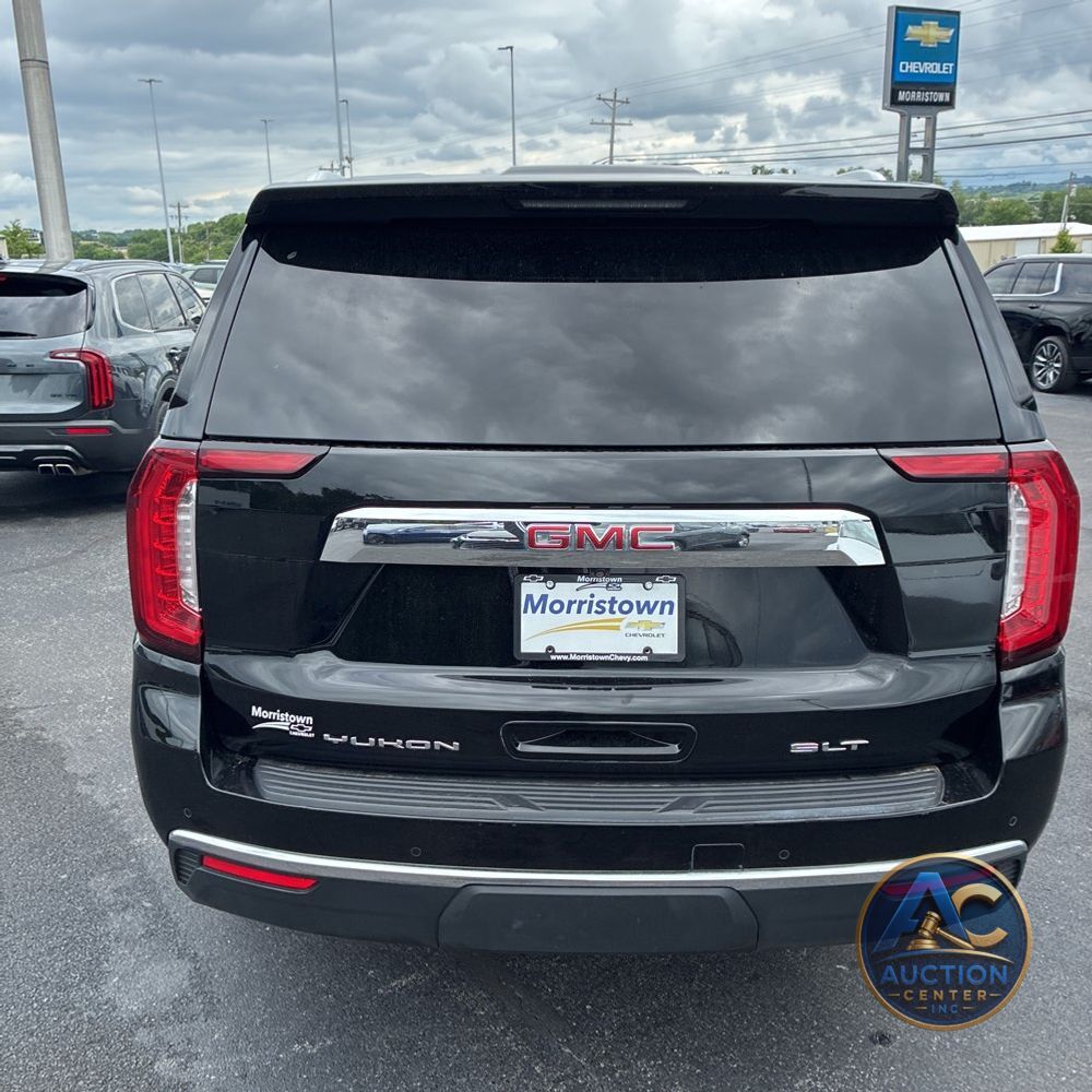 2023 GMC Yukon XL SLT