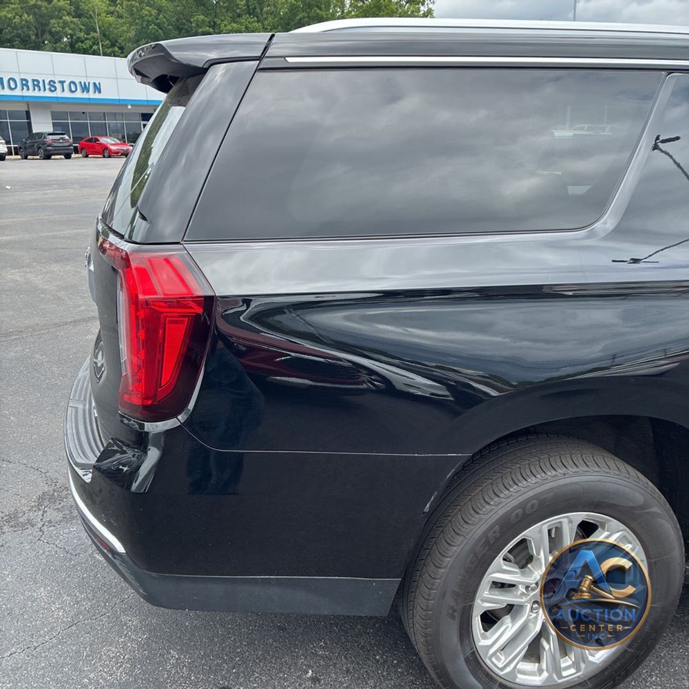2023 GMC Yukon XL SLT