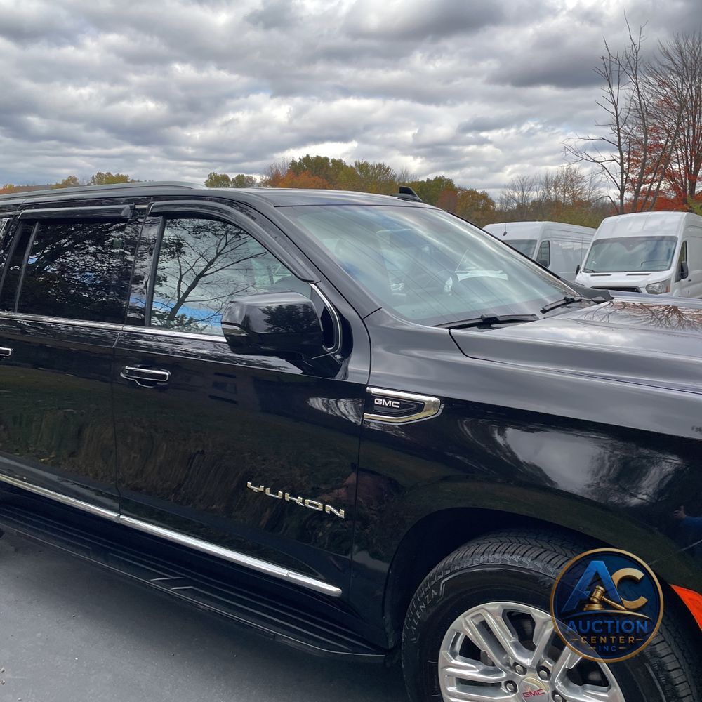 2023 GMC Yukon XL SLT
