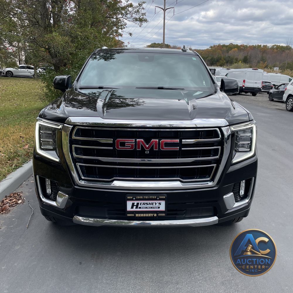 2023 GMC Yukon XL SLT