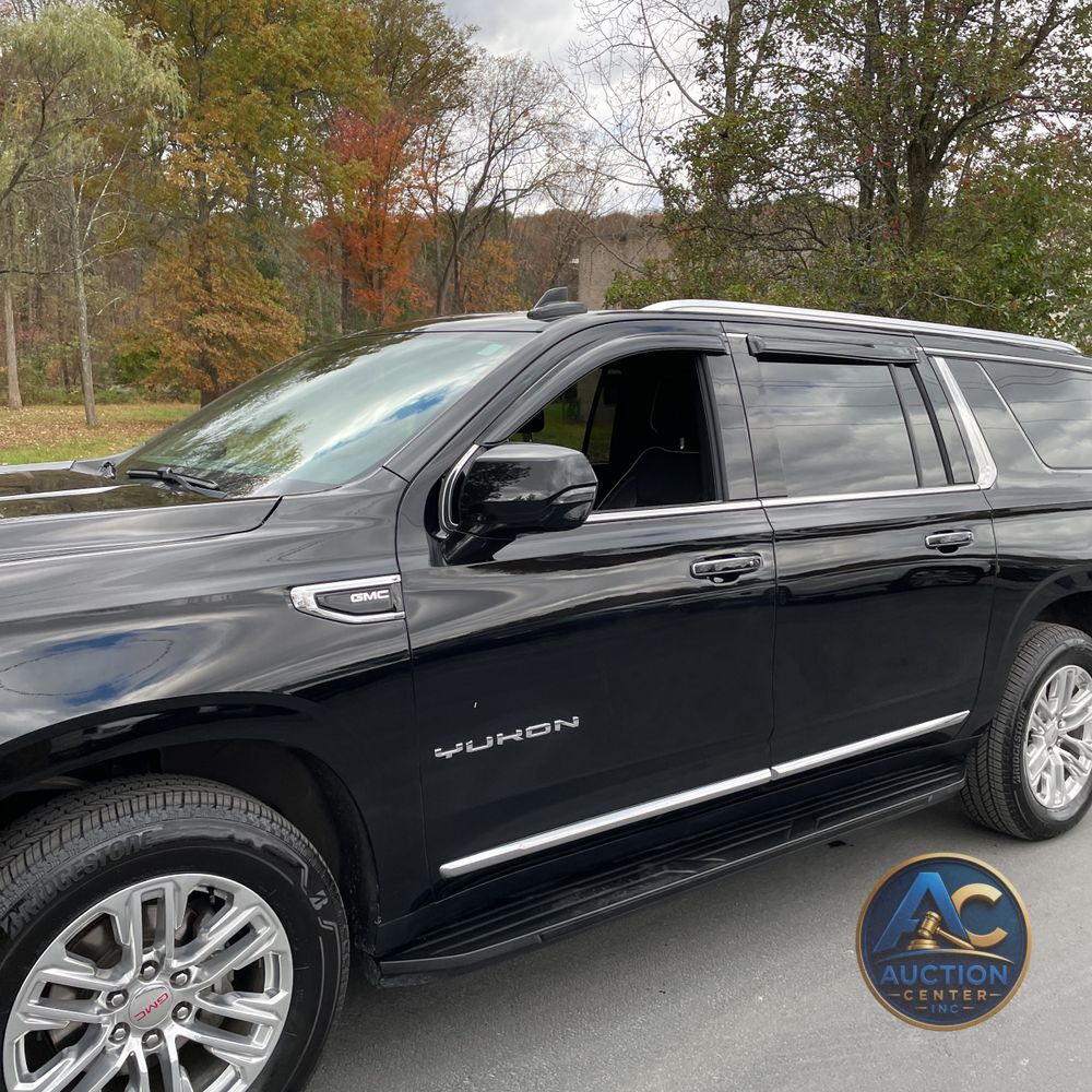 2023 GMC Yukon XL SLT