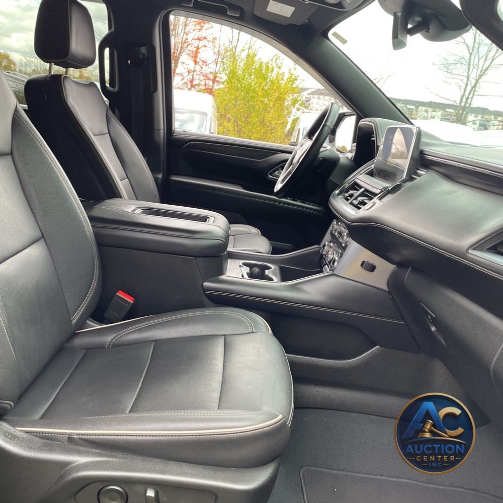 2023 GMC Yukon XL SLT