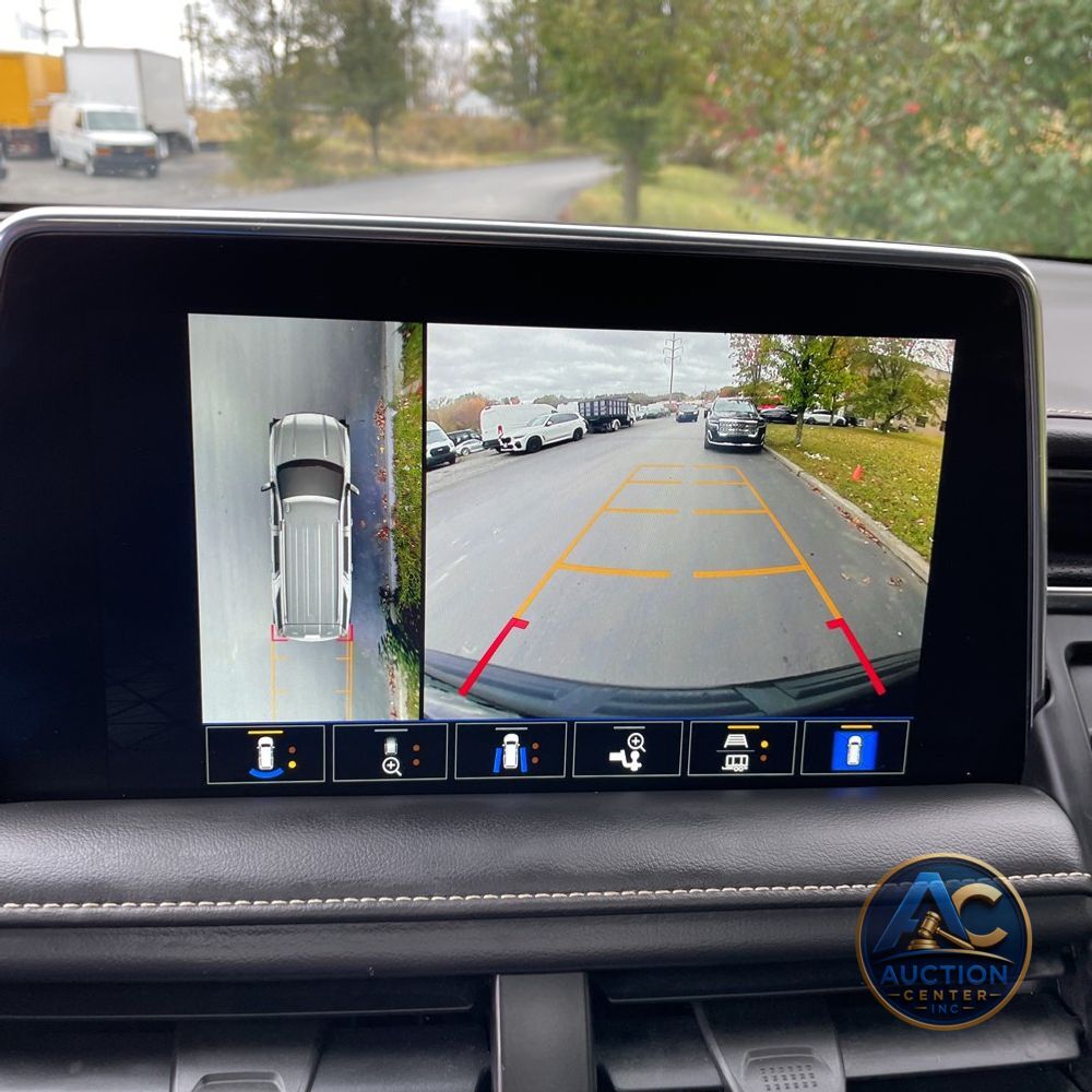 2023 GMC Yukon XL SLT