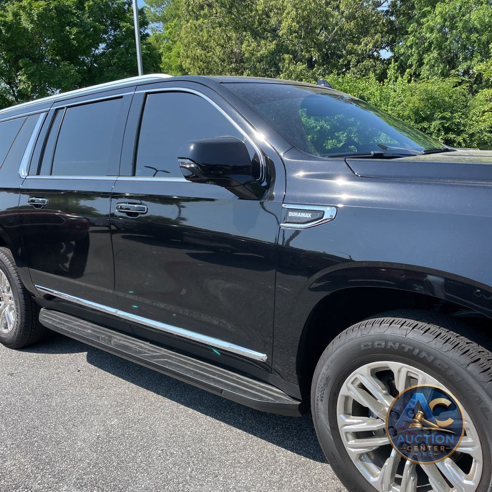 2024 GMC Yukon XL SLT