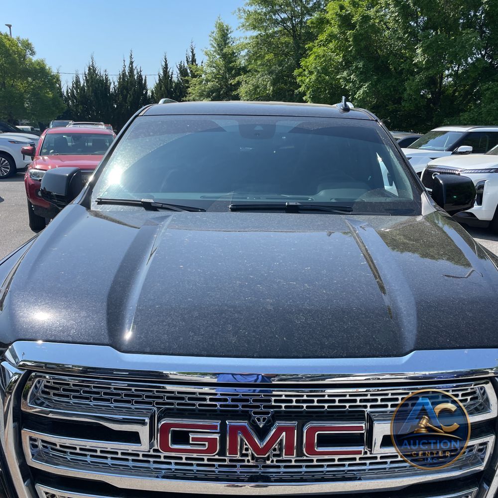 2024 GMC Yukon XL SLT