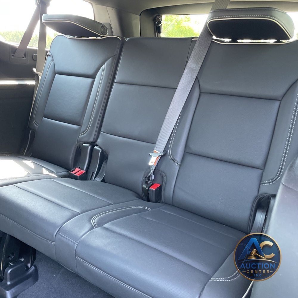 2024 GMC Yukon XL SLT