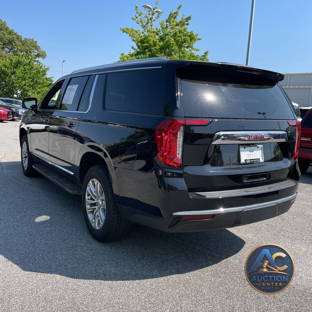2024 GMC Yukon XL SLT