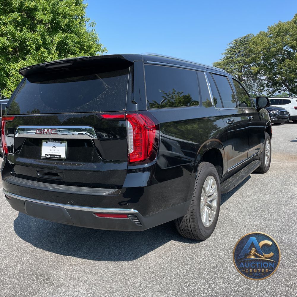 2024 GMC Yukon XL SLT