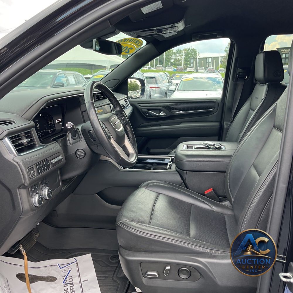 2022 GMC Yukon XL Denali