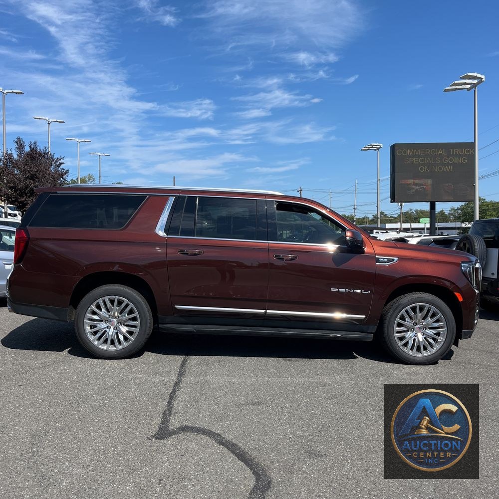 2023 GMC Yukon XL Denali