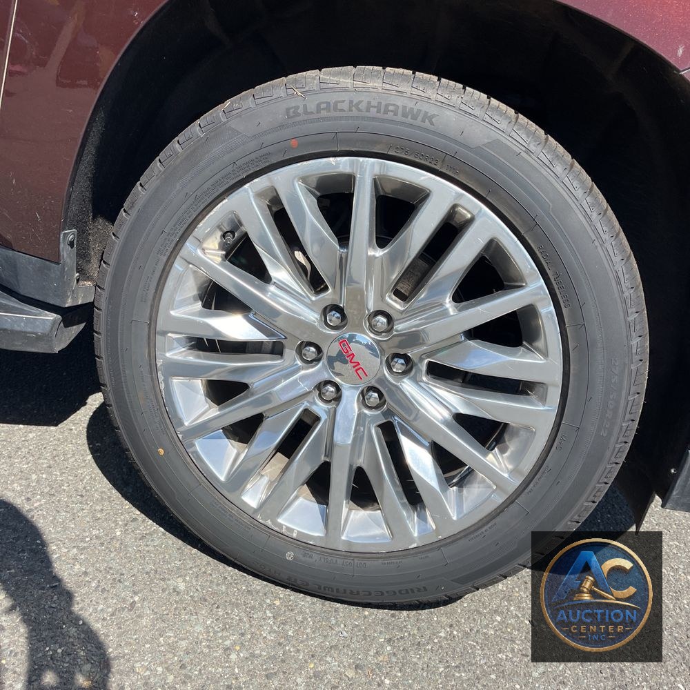 2023 GMC Yukon XL Denali